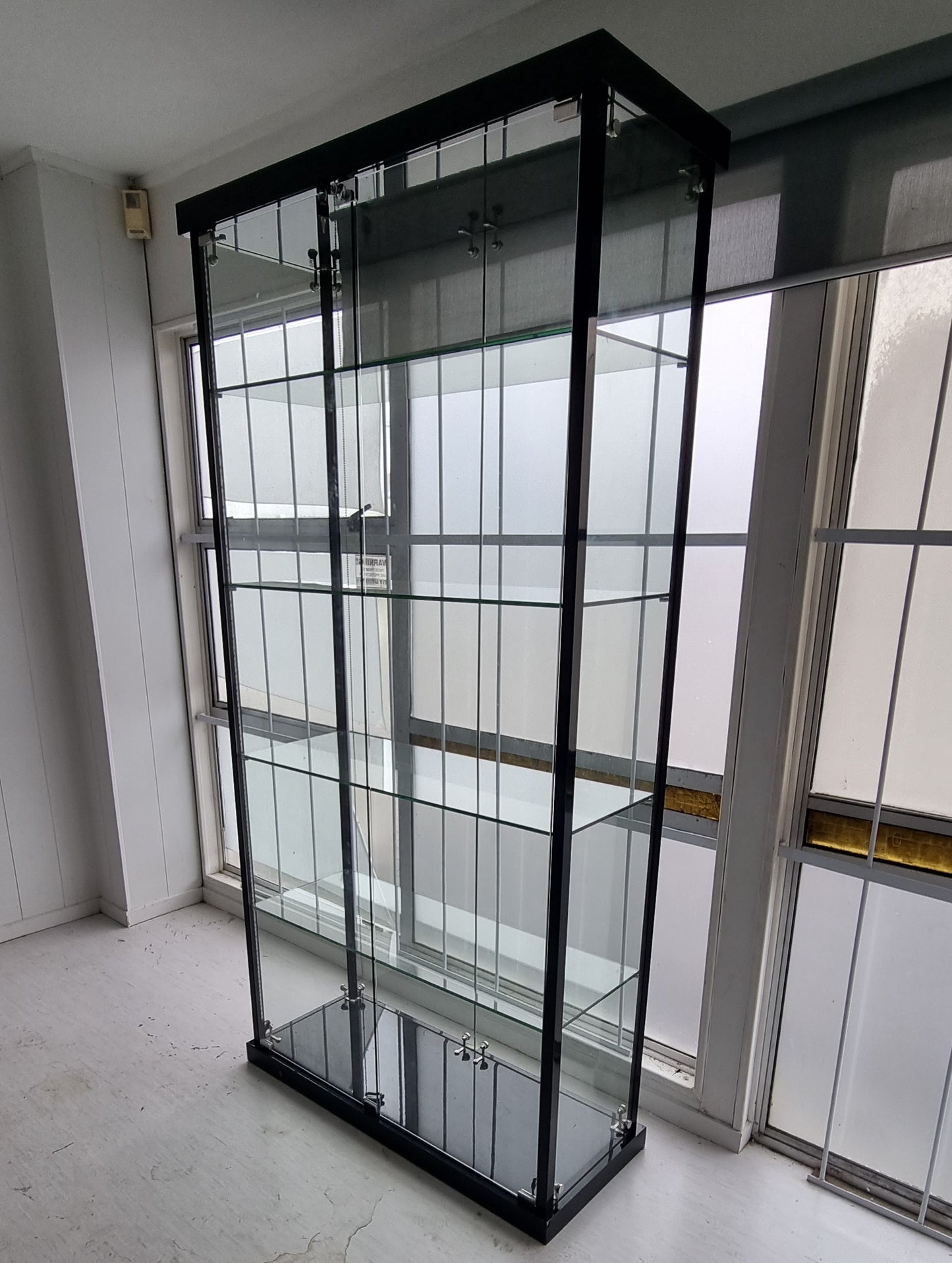 Glass Cabinet Frameless 2000 x 1000 x 400