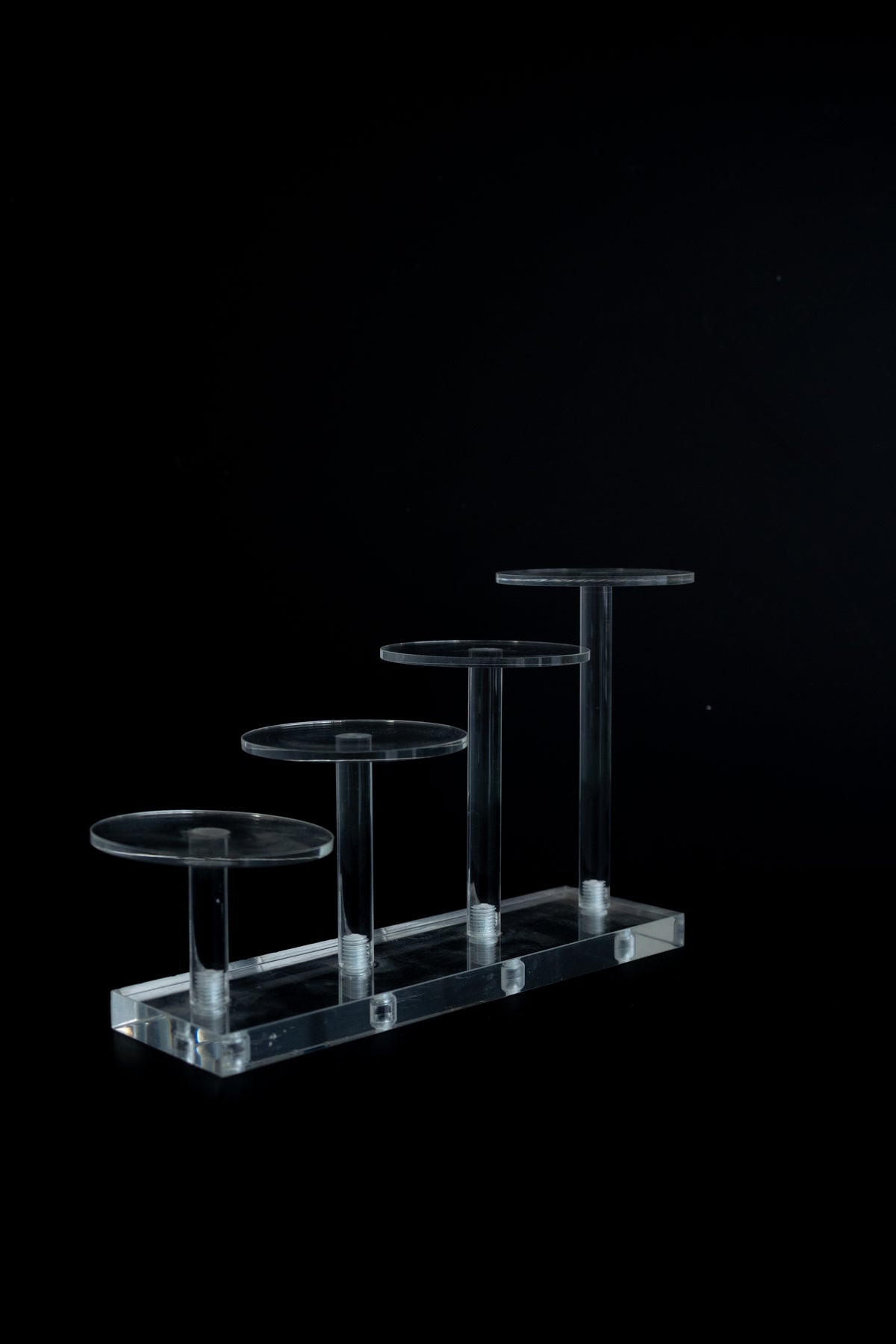 Biscuit Monitor Riser 4 Step Biscuit Riser | Auckland | New Zealand | Maxim Displays – Maxim ...