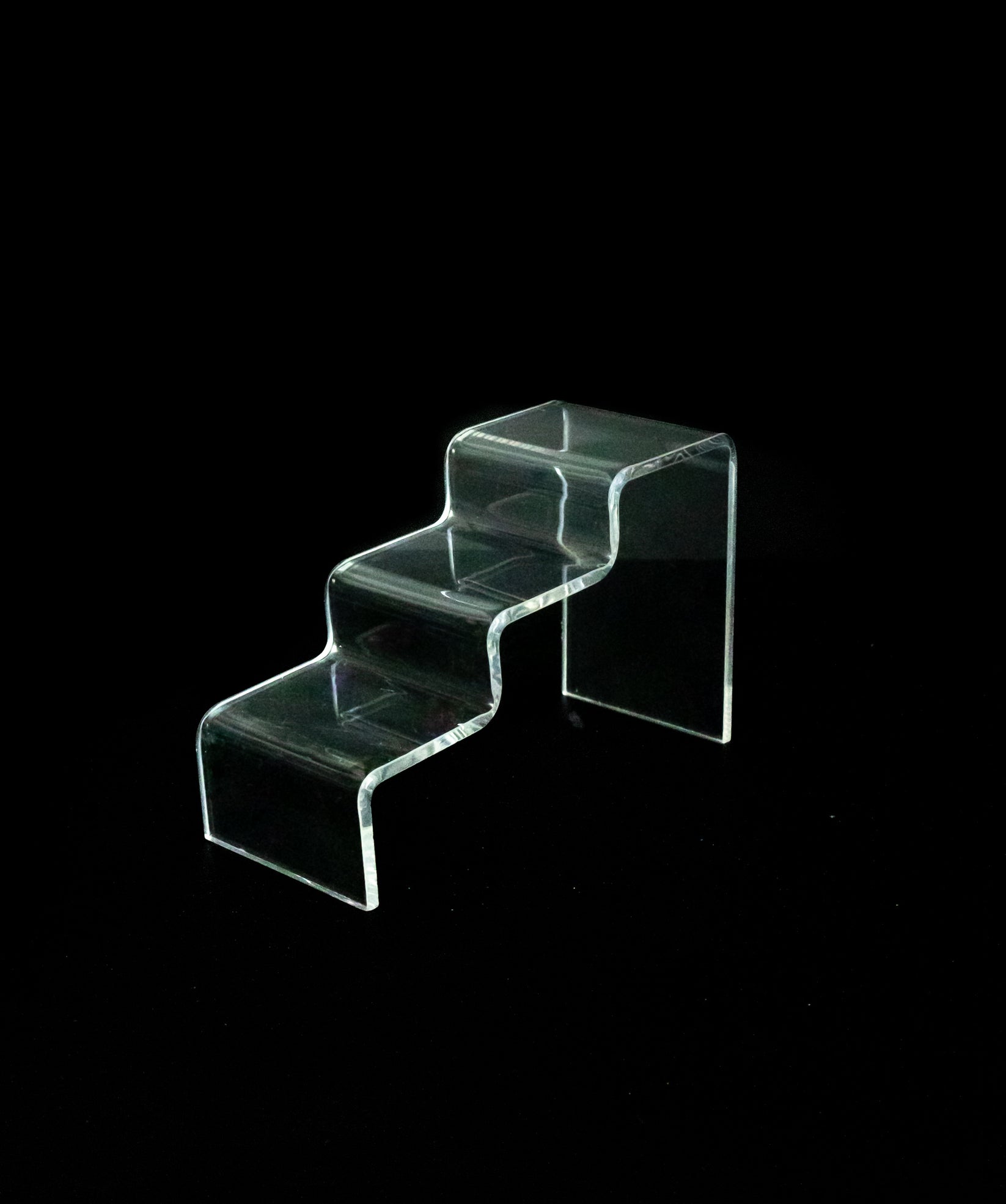 Riser 3 Step | Auckland | New Zealand | Maxim Displays – Maxim Displays ...