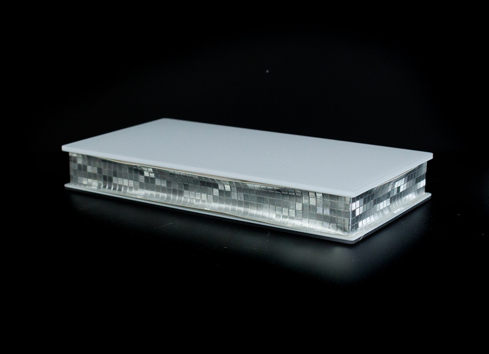 Jewellery Display Case Rectangle White/Silver Maxim Displays Range T