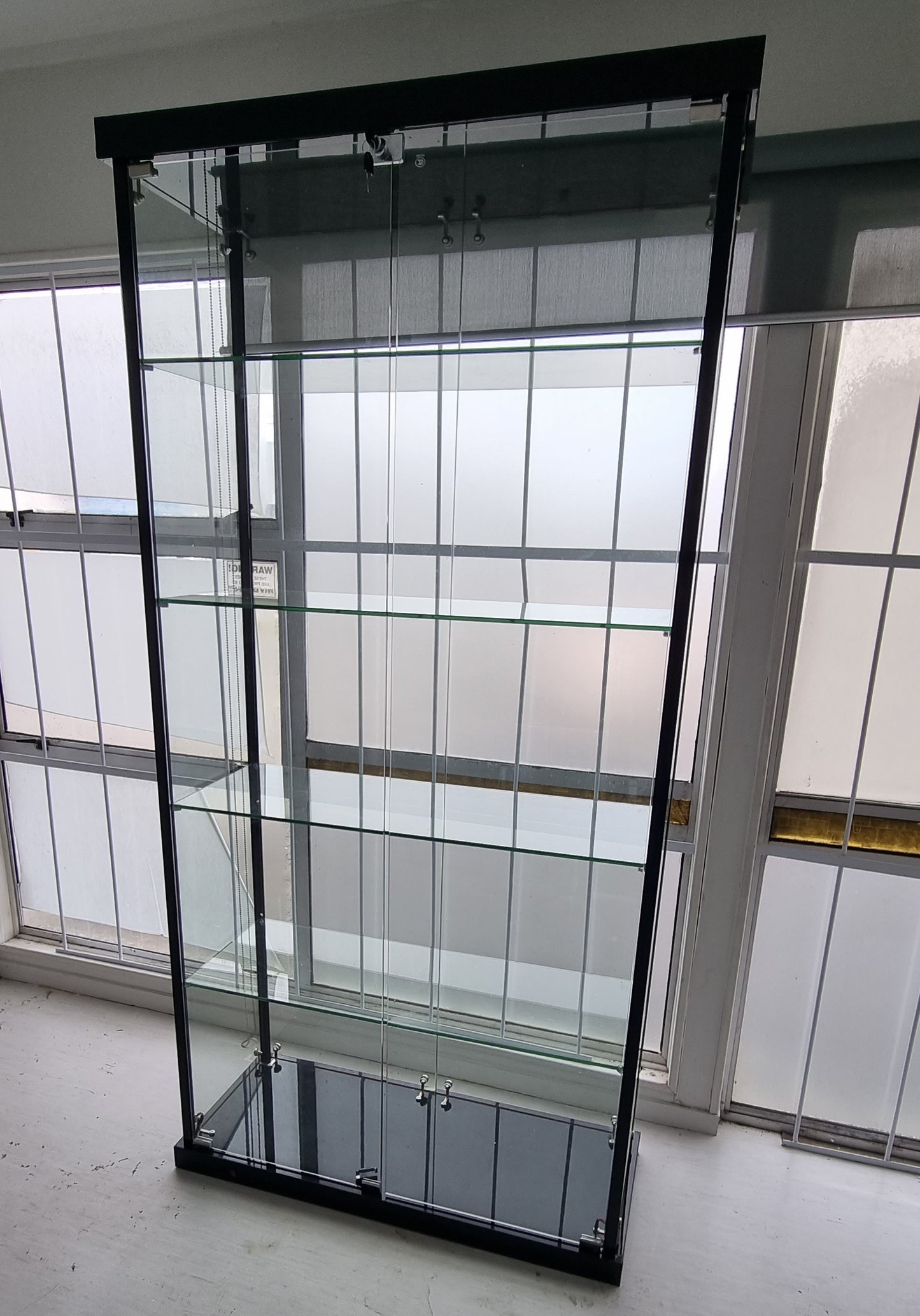 Glass Cabinet Frameless 2000 x 1000 x 400